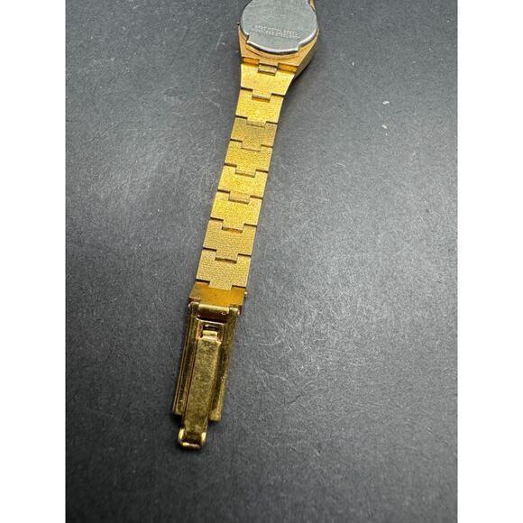 Vintage La Marque Manual Mechanical Oval Gold Tone Solid Link Watch 17 Jewels - Picture 7 of 13